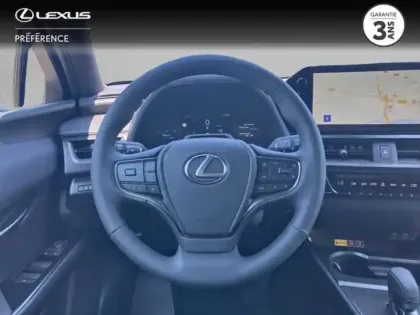 Photo 8 Lexus UX  300h F SPORT Design MY26