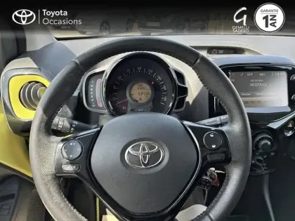 Photo 8 Toyota Aygo  1.0 VVT-i 69ch x-cite 3 Jaune Fizz 5p