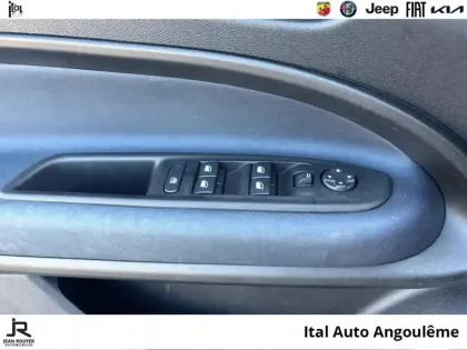 Photo 11 Alfa Romeo Junior  1.2 Ibrida 136ch DCT6