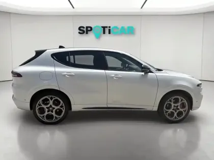 Photo 6 Alfa Romeo Tonale  1.3 PHEV 280ch Tributo Italiano AT6 e-Q4
