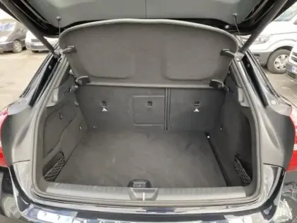 Photo 10 Mercedes GLA  200 Inspiration 7G-DCT