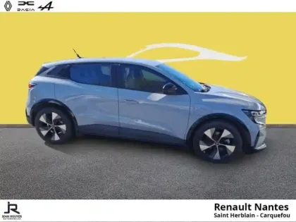 Photo 13 Renault Megane  E-Tech Electric EV60 220ch Equilibre super charge