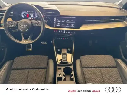 Photo 5 Audi A3  Sportback 35 TFSI 150ch Mild Hybrid S line S tronic 7