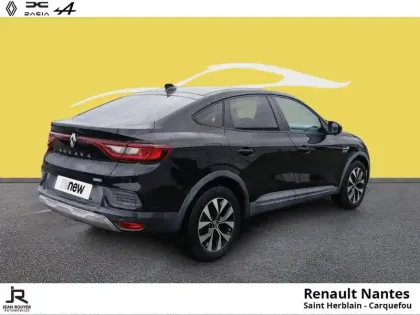 Photo 20 Renault Arkana  1.6 E-Tech 145ch Business