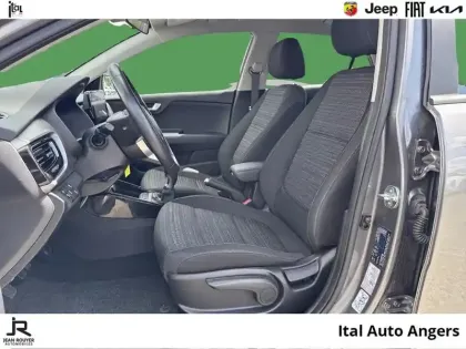 Photo 8 Kia Stonic  1.0 T-GDi 100ch Active