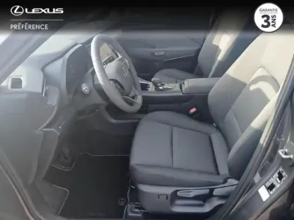 Photo 10 Lexus Lbx  1.5 136ch Business Plus 2WD MY26