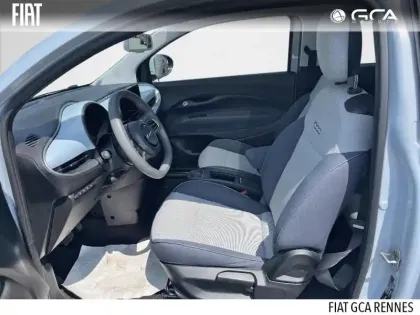 Photo 12 Fiat 500  e 118ch Icône Plus