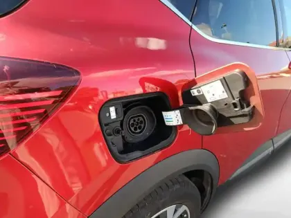 Photo 27 Renault Captur  1.6 E-Tech hybride rechargeable 160ch RS Line -21B