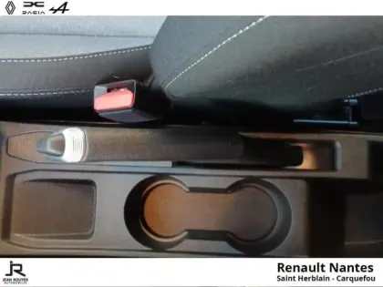 Photo 13 Renault Clio  1.6 E-Tech 145ch full hybrid Evolution
