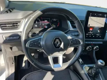 Photo 14 Renault Captur  1.3 TCe mild hybrid 140ch Techno