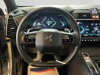 Photo 11 DS DS 7  Crossback E-TENSE 4x4 300ch Rivoli