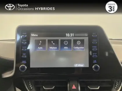 Photo 14 Toyota C-HR  1.8 Hybride 122ch Dynamic E-CVT