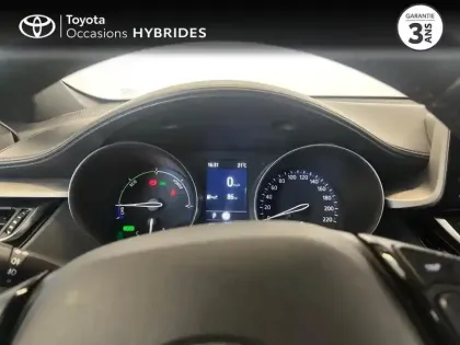 Photo 13 Toyota C-HR  1.8 Hybride 122ch Dynamic E-CVT