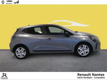 Photo 18 Renault Clio  1.5 dCi 100ch Evolution