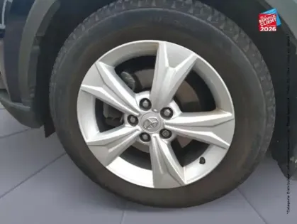 Photo 9 Toyota C-HR  2.0 Hybride 184ch Design Ultimate E-CVT