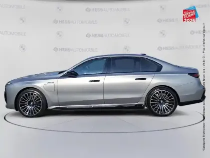 Photo 8 BMW Serie 7 Série 7 M760eA xDrive 571ch M Performance