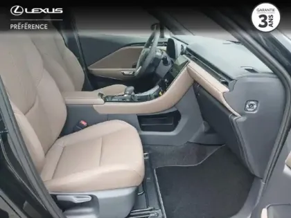 Photo 5 Lexus Lbx  1.5 136ch Elegant Pack Tech 2WD MY26