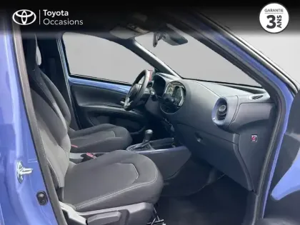 Photo 5 Toyota Aygo X  116h Graphic