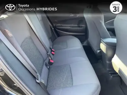 Photo 6 Toyota C-HR  1.8 Hybride 140ch Dynamic MY25