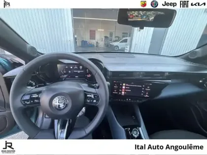 Photo 7 Alfa Romeo Junior  1.2 Ibrida 136ch e-DCT6