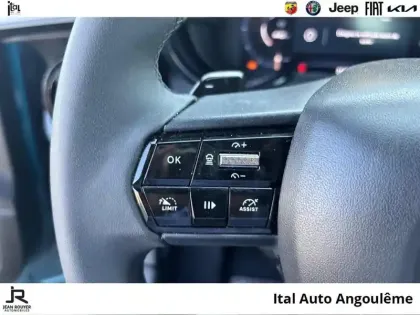 Photo 13 Alfa Romeo Junior  1.2 Ibrida 136ch e-DCT6