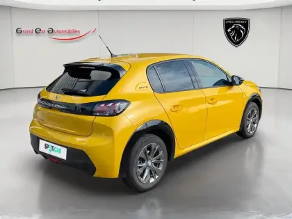 Photo 5 Peugeot 208  e- 136ch Style