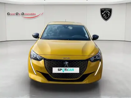 Photo 8 Peugeot 208  e- 136ch Style