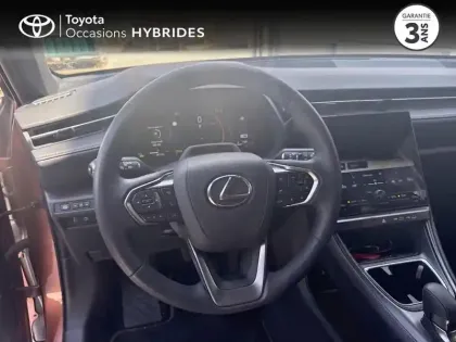 Photo 8 Lexus Lbx  1.5 136ch Emotion 2WD