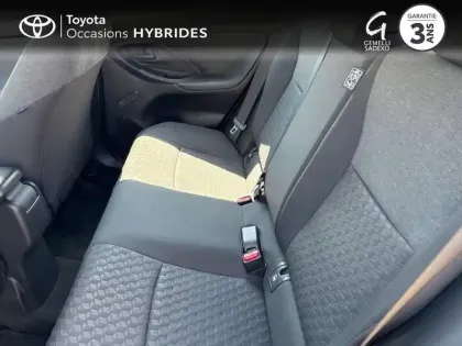 Photo 11 Toyota Yaris  116h Dynamic 5p MC24