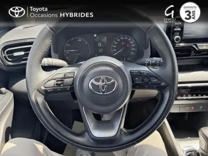 Photo 8 Toyota Yaris  116h Dynamic 5p MC24