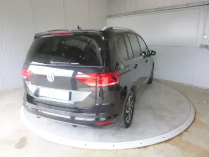 Photo 9 Volkswagen Touran  1.6 TDI 115ch FAP Connect 7 places Euro6d-T