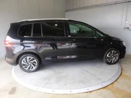 Photo 6 Volkswagen Touran  1.6 TDI 115ch FAP Connect 7 places Euro6d-T