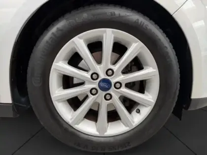 Photo 10 Ford C-Max  1.0 EcoBoost 125ch Stop&Start Titanium