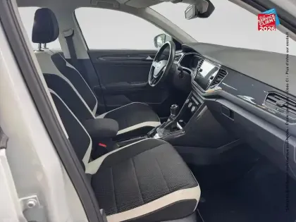 Photo 19 Volkswagen T-roc  1.5 TSI EVO 150ch Lounge S&S