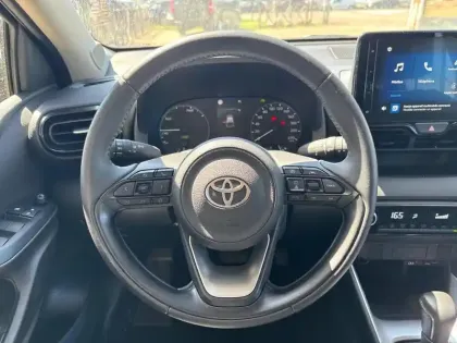 Photo 9 Toyota Yaris  116h Dynamic 5p MY25
