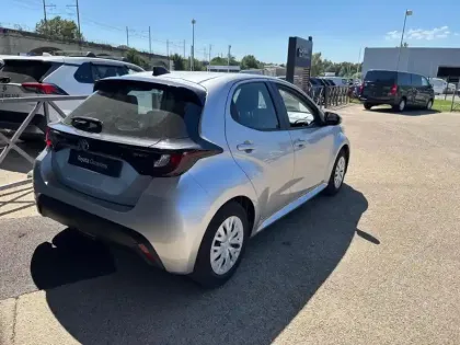 Photo 14 Toyota Yaris  116h Dynamic 5p MY25