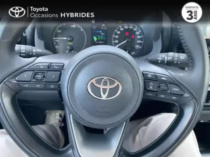 Photo 8 Toyota Yaris  116h Dynamic 5p MC24