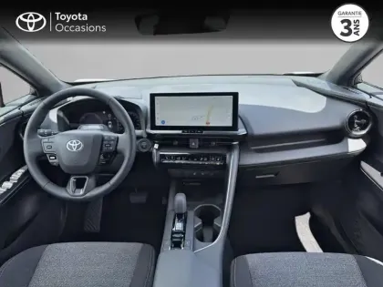 Photo 12 Toyota C-HR  2.0 Hybride Rechargeable 225ch Graphic MY26