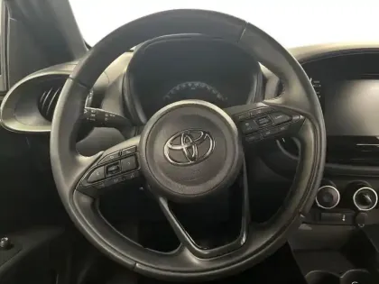 Photo 14 Toyota Aygo X  1.0 VVT-i 72ch Dynamic MY24