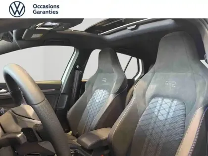Photo 11 Volkswagen Golf  1.5 eTSI EVO2 150ch R-Line Edition DSG7