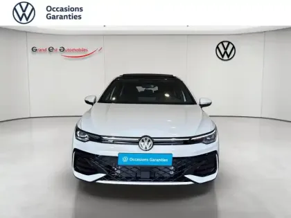 Photo 9 Volkswagen Golf  1.5 eTSI EVO2 150ch R-Line Edition DSG7