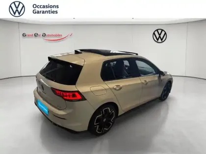 Photo 6 Volkswagen Golf  1.5 eTSI EVO2 150ch R-Line Edition DSG7