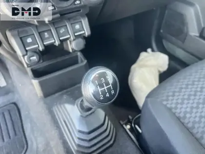 Photo 7 Suzuki Jimny  1.5 VVT Privilège