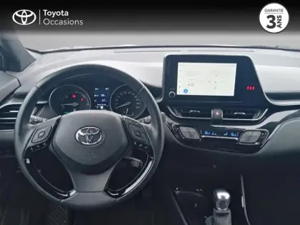 Photo 7 Toyota C-HR  2.0 Hybride 184ch Design Ultimate E-CVT