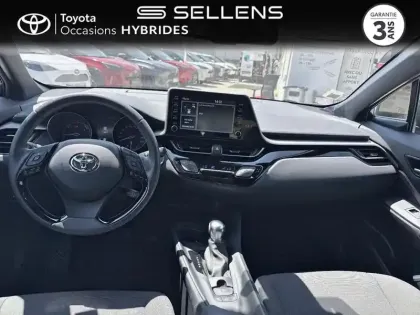 Photo 7 Toyota C-HR  1.8 Hybride 122ch Dynamic Ultimate E-CVT