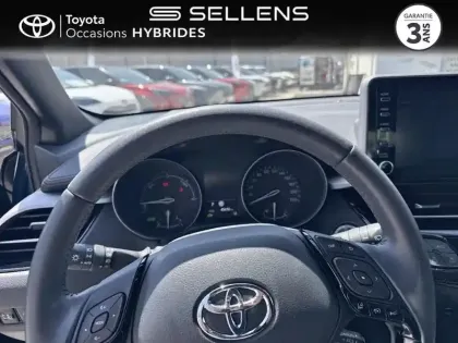 Photo 12 Toyota C-HR  1.8 Hybride 122ch Dynamic Ultimate E-CVT