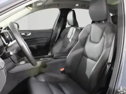 Photo 11 Volvo XC60  T6 AWD 253 + 145ch Utimate Style Dark Geartronic