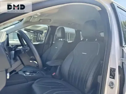 Photo 8 Ford Kuga  2.5 Duratec 190ch FHEV E85 Vignale BVA
