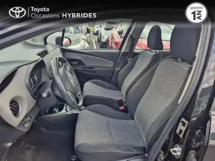 Photo 10 Toyota Yaris  HSD 100h Dynamic 5p Pack TSS