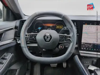 Photo 11 Renault Austral  1.2 E-Tech full hybrid 200ch Iconic esprit Alpine